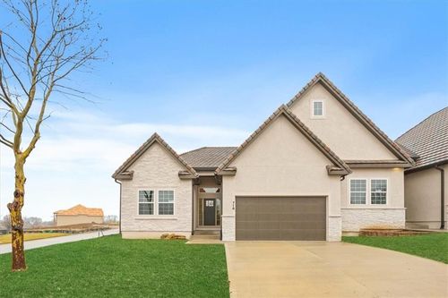 a-718 Ne Lone Hill Dr, Lee's Summit, MO, 64064-7871 | Card Image