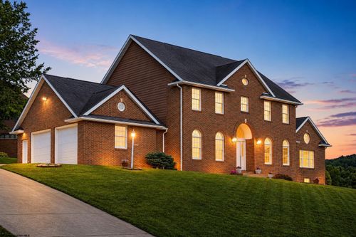 2019 Tanglewood Rd, Bridgeport, WV, 26330-9381 | Card Image