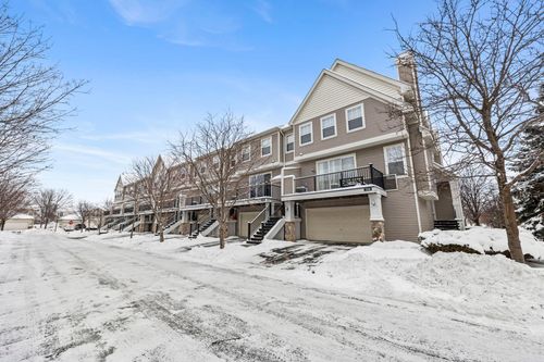 7539 Parkridge Way, Savage, MN, 55378-1775 | Card Image