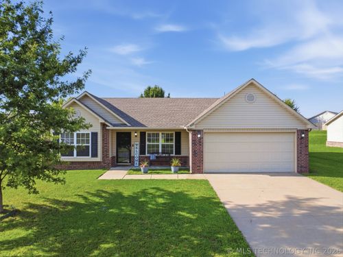 435 E 150th St S, Glenpool, OK, 74033-3114 | Card Image