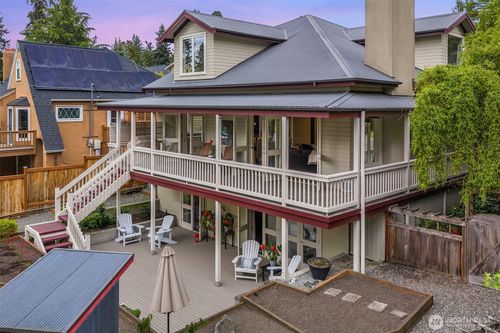 4712 Sw Brace Point Dr, Seattle, WA, 98136-2612 | Card Image