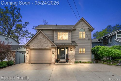 36 Highland Ave, Lake Orion, MI, 48362-2337 | Card Image