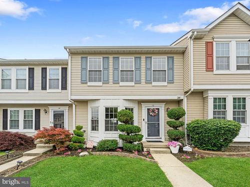 72 Pebble Ln, Blackwood, NJ, 08012-5576 | Card Image