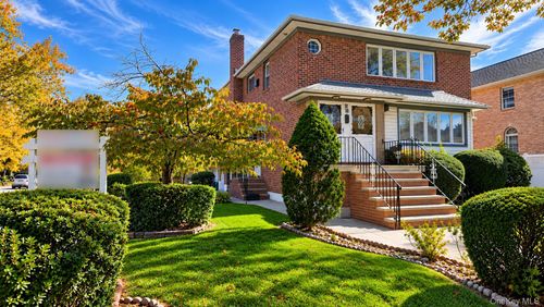 58-29 230 Street, New York, NY, 11364 | Card Image