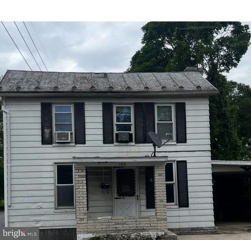 125 N Washington St, SHIPPENSBURG, PA, 17257-1422 | Card Image