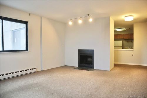 apt-7b-51 Schuyler Ave, Stamford, CT, 06902-3743 | Card Image