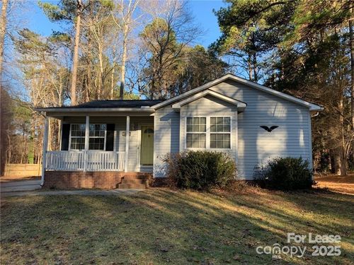104 Pepper Cir, Mooresville, NC, 28117-8439 | Card Image