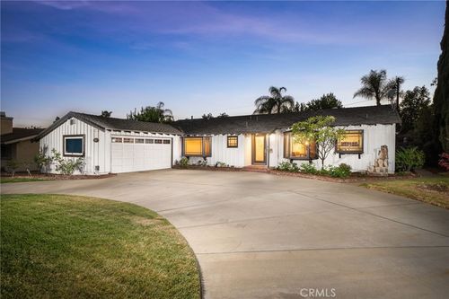 1357 N 2nd Ave, Upland, CA, 91786-3223 | Card Image