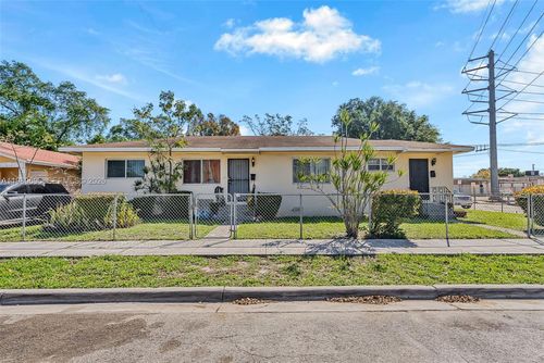 6701 Nw 5th Ave, Miami, FL, 33150-3944 | Card Image