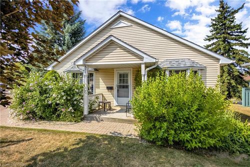 375 Silverbirch Blvd, Mount Hope, ON, L0R1W0 | Card Image