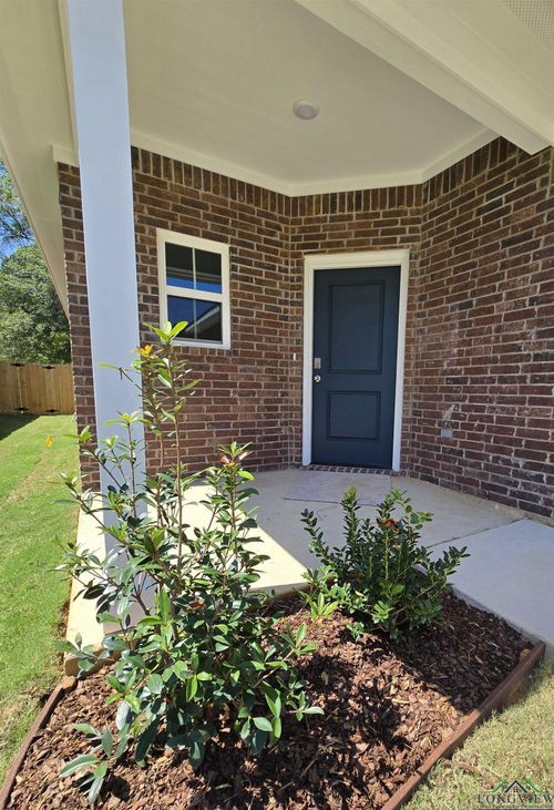 1613 Everwood Ct, Longview, TX, 75605-3363 | Card Image