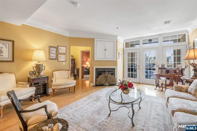 7108 Ravenscroft Rd, Condo with 2 bedrooms, 2 bathrooms and null parking in Clifton NJ | Image 7