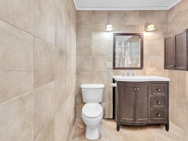8910 Nw 7 Th Ct, House other with 3 bedrooms, 2 bathrooms and null parking in Pembroke Pines FL | Image 42