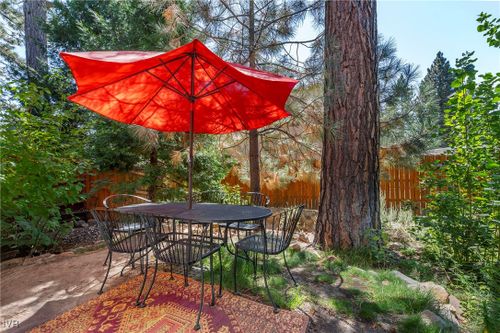 201-915 Incline Way, Incline Village, NV, 89451 | Card Image