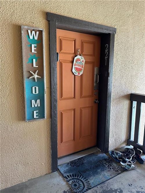 6608 Padre Blvd, South Padre Island, TX, 78597-7711 | Card Image
