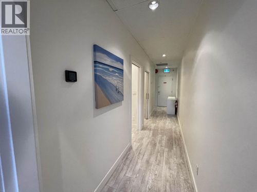 2704 W 4th Avenue, Vancouver, BC, V6K1R1 | Card Image