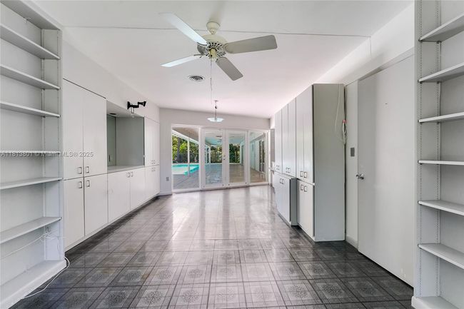 12305 Sw 73 Rd Ave, House other with 4 bedrooms, 3 bathrooms and null parking in Pinecrest FL | Image 13