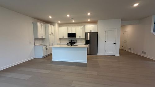22348 Isla Way, Rogers, MN, 55374-6085 | Card Image