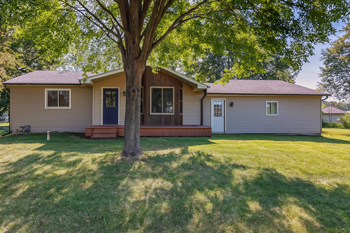 15508 Harris Rd, Trempealeau, WI, 54661-7215 | Card Image