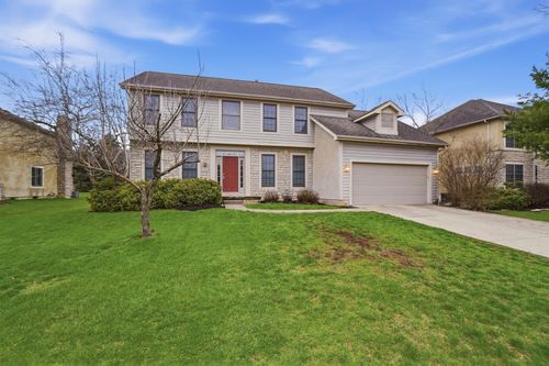 6827 Nolon Ct, Dublin, OH, 43017-8652 | Card Image
