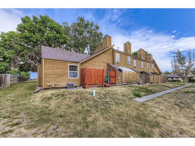 APT-32 - 2469 Devonshire Ct, Townhouse with 2 bedrooms, 1 bathrooms and null parking in Denver CO | Image 11