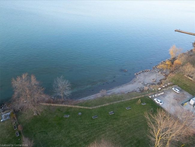 20 Lakeside Dr, House other with 5 bedrooms, 3 bathrooms and 6 parking in Grimsby ON | Image 47