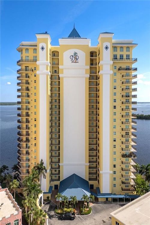 apt-803-2797 1st St, FORT MYERS, FL, 33916-1860 | Card Image