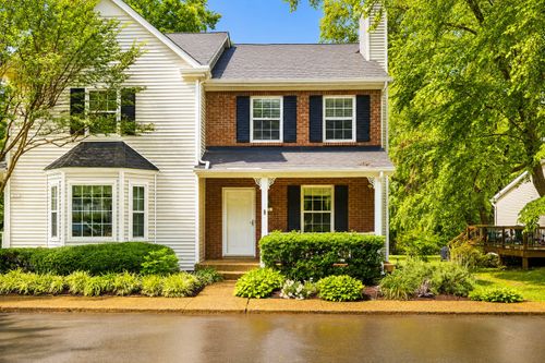 1273 Carriage Park Dr, Franklin, TN, 37064-5734 | Card Image