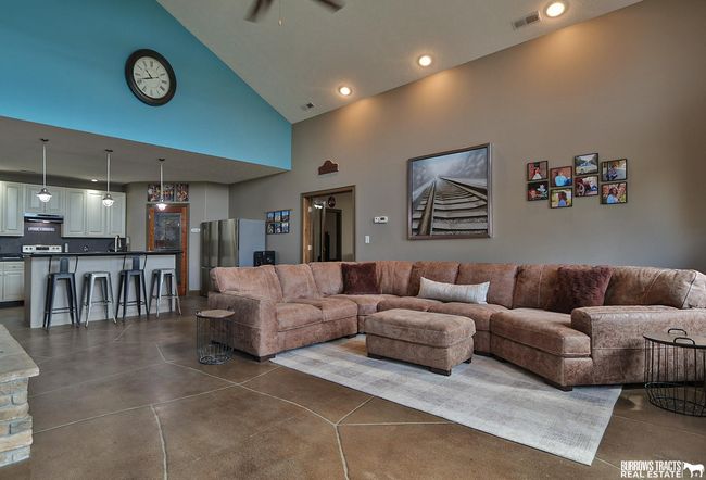 21806 S 190 Th St, House other with 3 bedrooms, 3 bathrooms and 2 parking in Adams NE | Image 11
