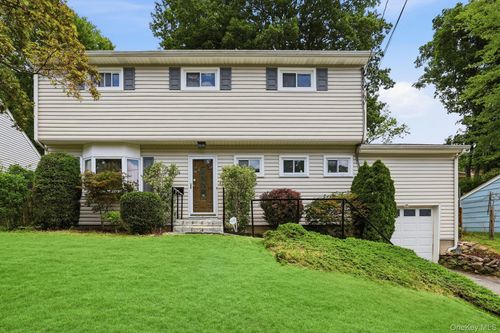 24 Valley View Ter, Mount Kisco, NY, 10549-1512 | Card Image
