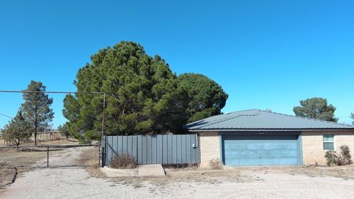 1215 E County Road 145, Midland, TX, 79706-7646 | Card Image