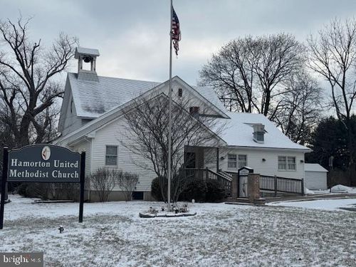 1052 E Baltimore Pike, KENNETT SQUARE, PA, 19348-2303 | Card Image