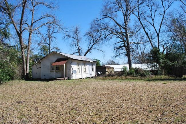 House on back of the lot | Image 4
