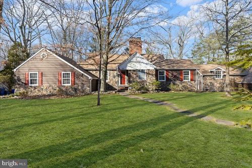 107 N Ohio Trl, MEDFORD, NJ, 08055-8946 | Card Image