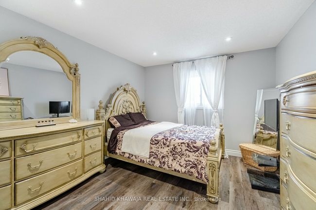 520 Ceremonial Dr, House other with 4 bedrooms, 3 bathrooms and 3 parking in Mississauga ON | Image 30