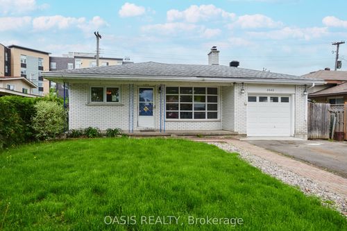 2606 Egan Rd, Ottawa, ON, K1V8N1 | Card Image