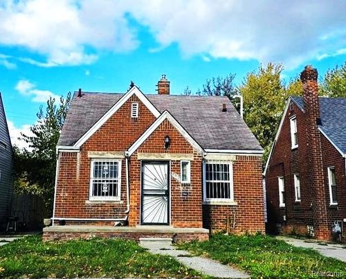 8850 Farmbrook St, Detroit, MI, 48224-1277 | Card Image