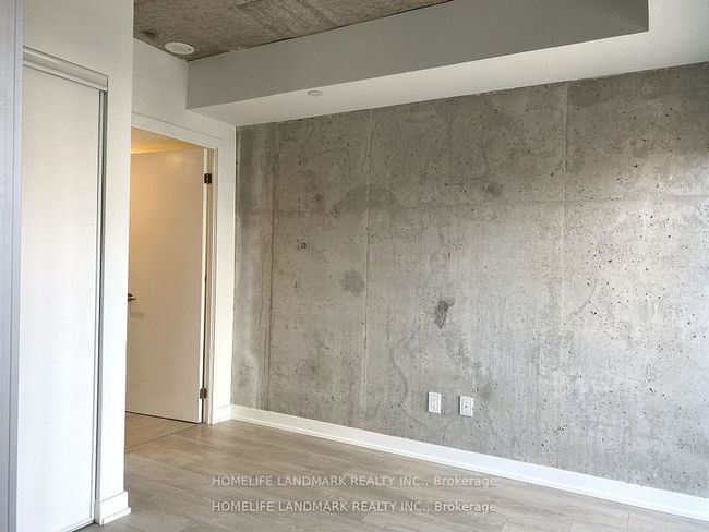 904 - 47 Mutual St, Condo with 2 bedrooms, 2 bathrooms and null parking in Toronto ON | Image 9