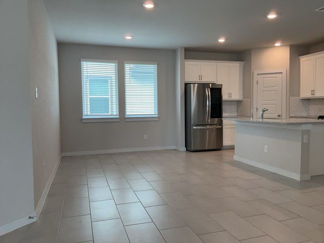 201 Oldbridge Dr, House other with 3 bedrooms, 2 bathrooms and 4 parking in Hutto TX | Image 9