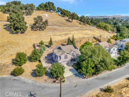  Ag Hill Road, Templeton, CA, 93465 | Card Image