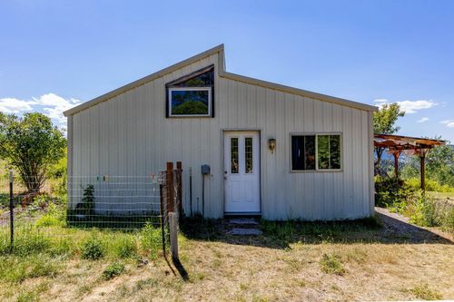 253 White Mountain Rd, Curlew, WA, 99118-9619 | Card Image