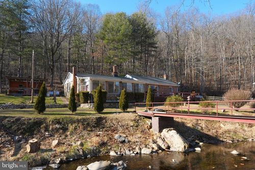 948 Dismal Hollow Rd, FRONT ROYAL, VA, 22630-6319 | Card Image