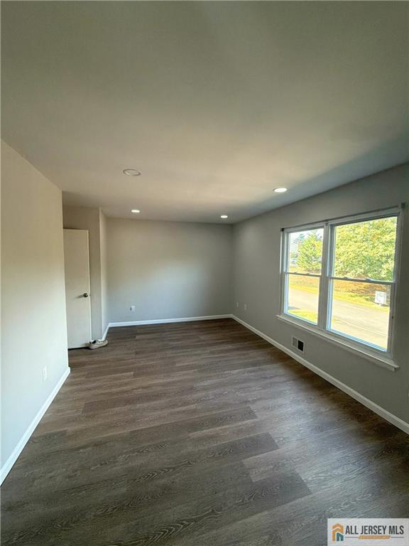 Residential Lease in Jamesburg 4