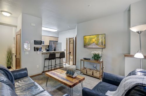 d7-43 Snowfalke Dr, BRECKENRIDGE, CO, 80424-6678 | Card Image