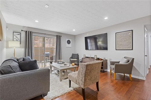 106-3135 Seven Pines Ct, Atlanta, GA, 30339-5843 | Card Image