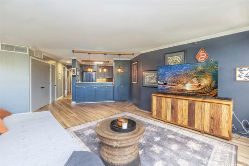 7e-555 Hahaione St, Honolulu, HI, 96825-1460 | Card Image