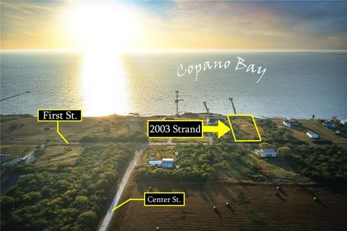 2003 Strand Dr, Bayside, TX, 78340 | Card Image