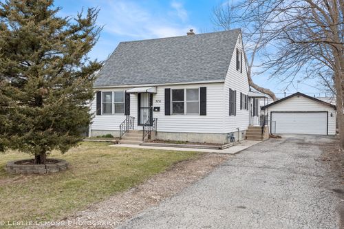 326 Morse Dr, Northlake, IL, 60164-2623 | Card Image