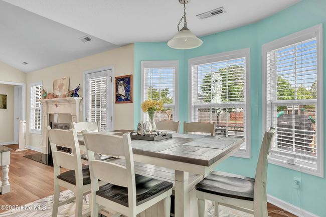 209 Star Gazer Ct, House other with 3 bedrooms, 2 bathrooms and 2 parking in Richlands NC | Image 8