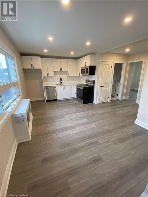 2-155 Prospect St N, Hamilton, ON, L8L6X8 | Card Image